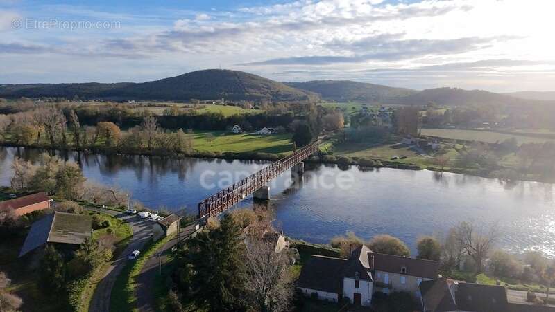 Maison à SAINT-CYPRIEN
