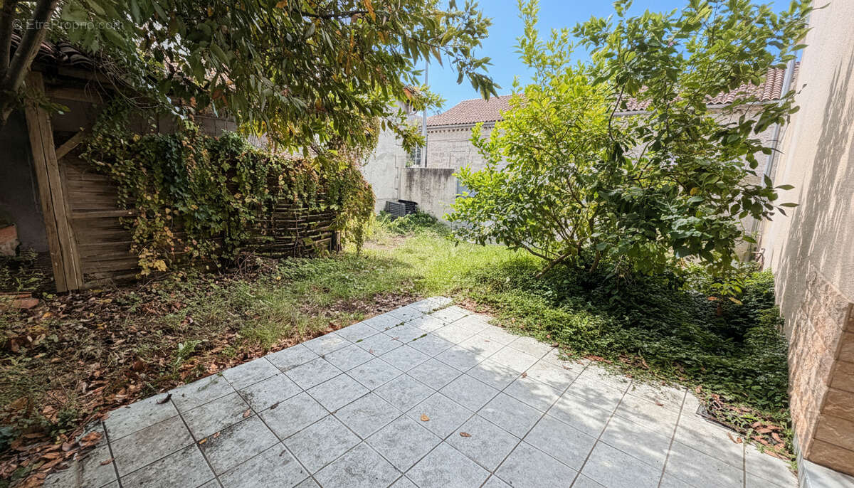 Maison à vendre à Talence - 5 pièces, 3 chambres, proche commodités - photo 2