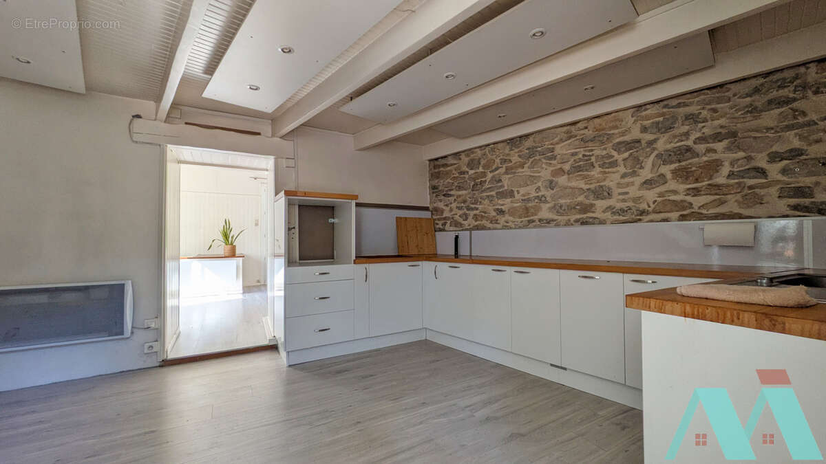 Mas provençal 3 pièces 80m2 avec 1ha en campagne - photo 5