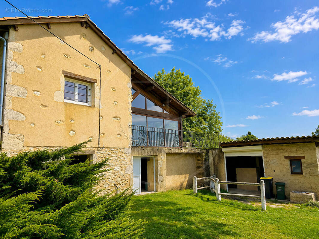 Maison à PELLEGRUE