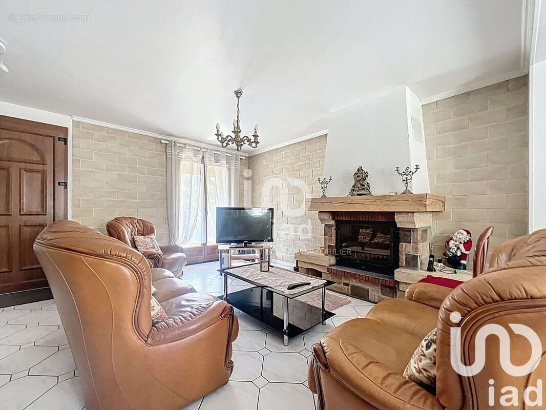 Photo 2 - Maison à VILLENEUVE-SAINT-GEORGES