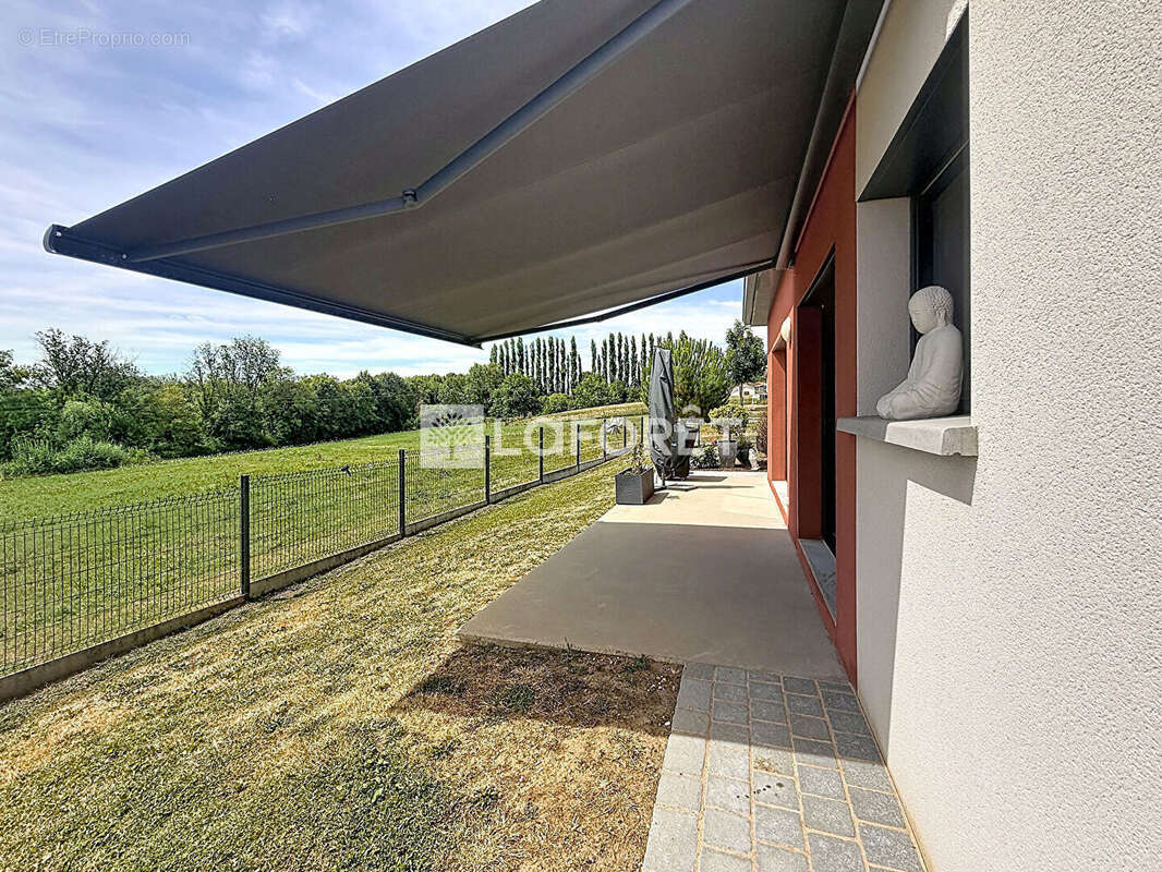 Maison à VIRIAT