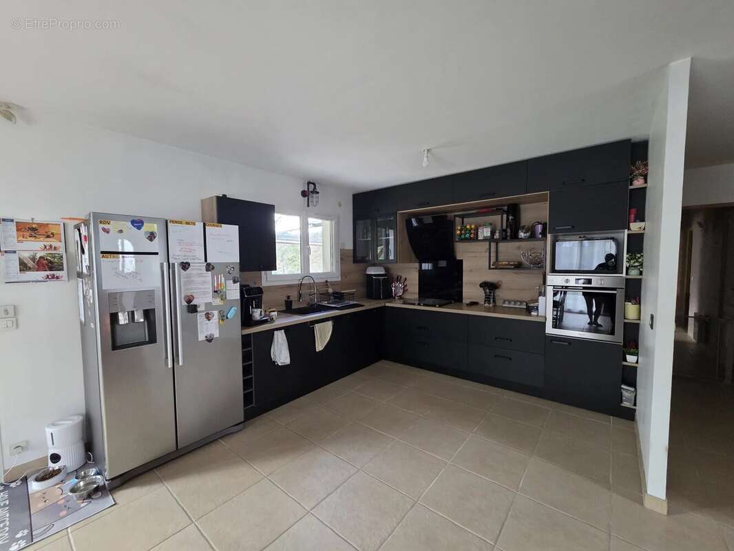 Maison à GILHOC-SUR-ORMEZE