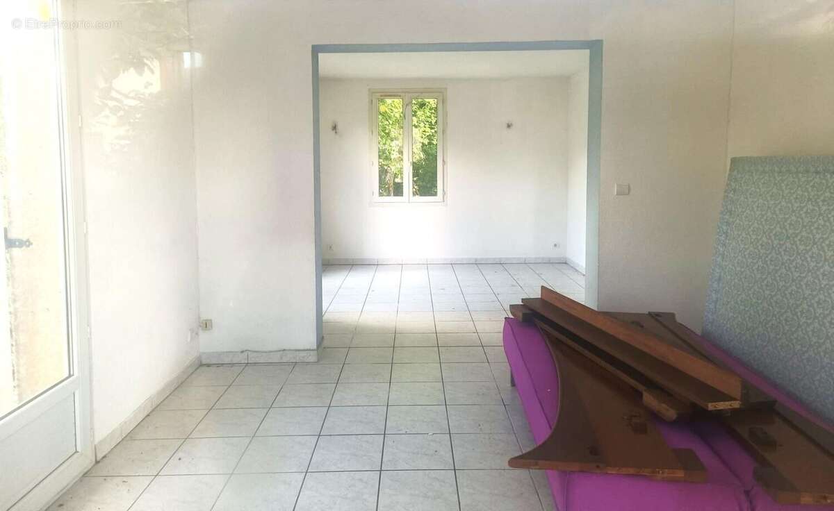 Photo 5 - Maison à VIEU-D'IZENAVE