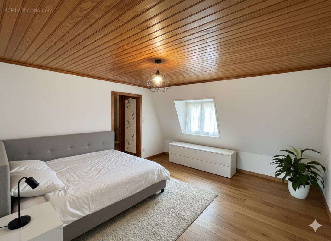 Maison à HOUPLIN-ANCOISNE