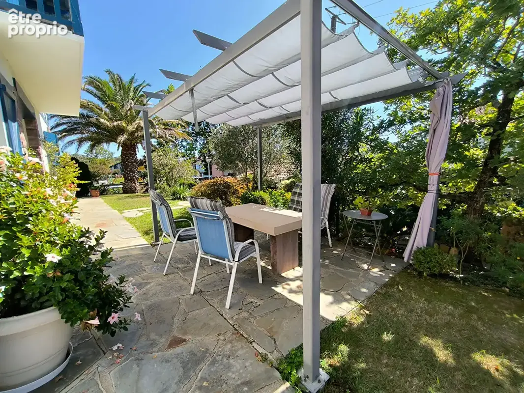 Maison 8 pièce(s) 185 m2 - photo 3