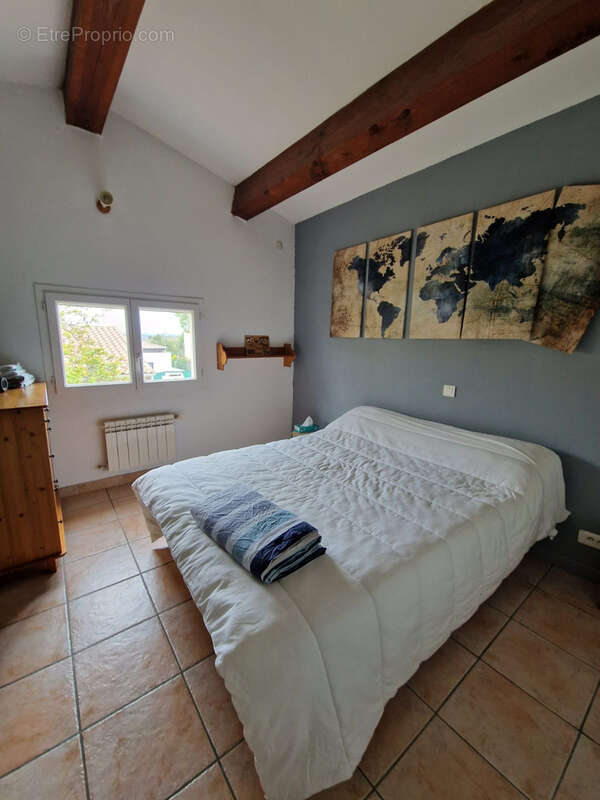 Maison à MOUSSAN