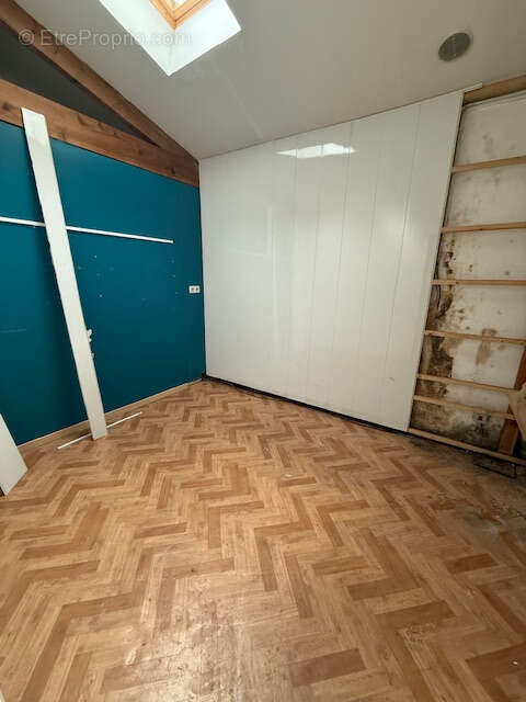 Appartement à MONTGUYON