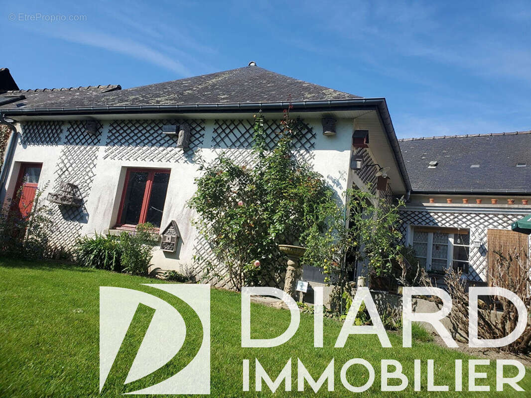 Maison à ETRELLES