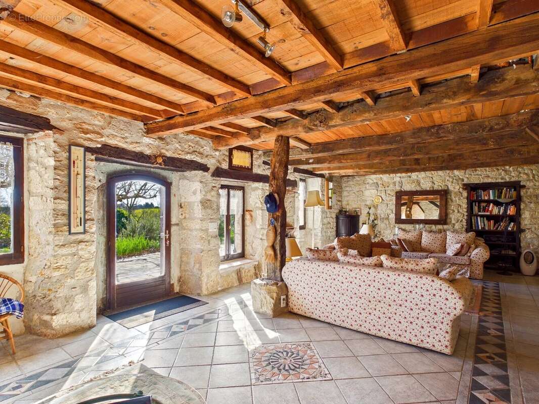 Maison à CORDES-SUR-CIEL