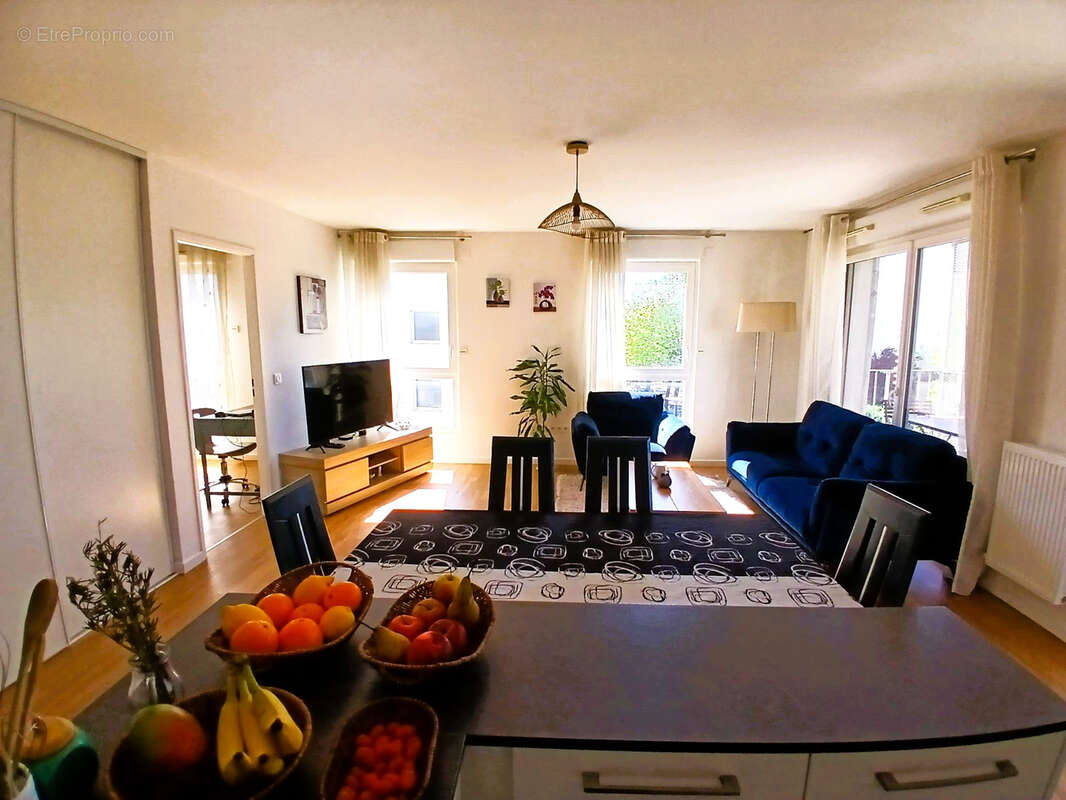 Appartement à NOGENT-SUR-MARNE