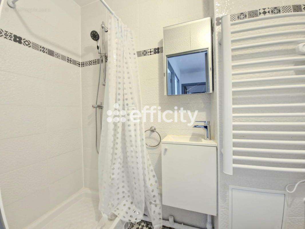 Appartement à BONDY