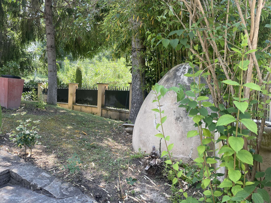 Maison à VAISON-LA-ROMAINE