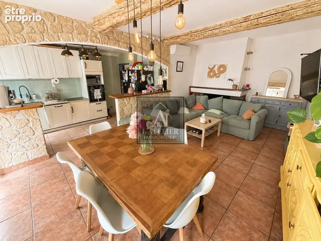 Photo Maison à Sollies-Toucas au prix de 266 000€
