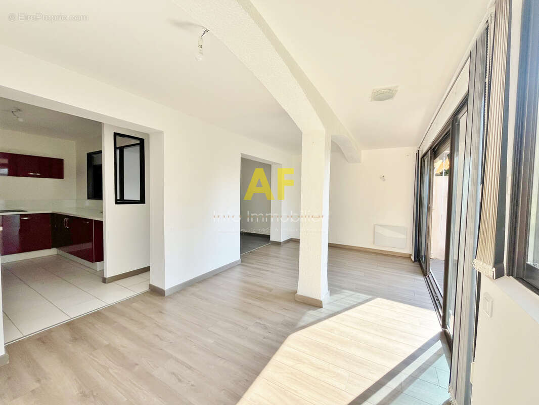 Appartement à SAINT-RAPHAEL
