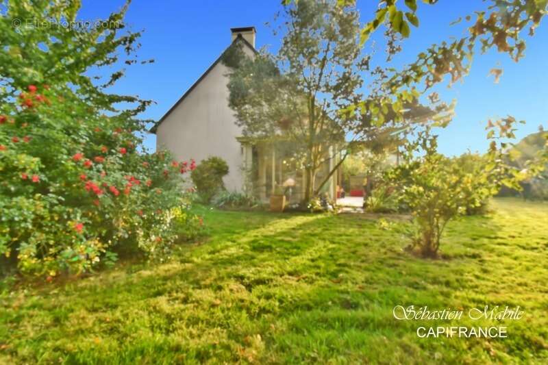 Maison à ROZ-SUR-COUESNON