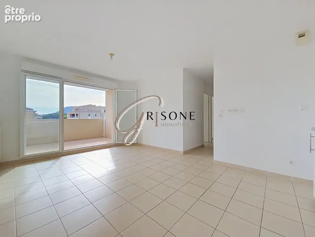 Mar Vivo - Appartement T3 avec aperçu mer à La Seyne-sur-Mer - photo 5