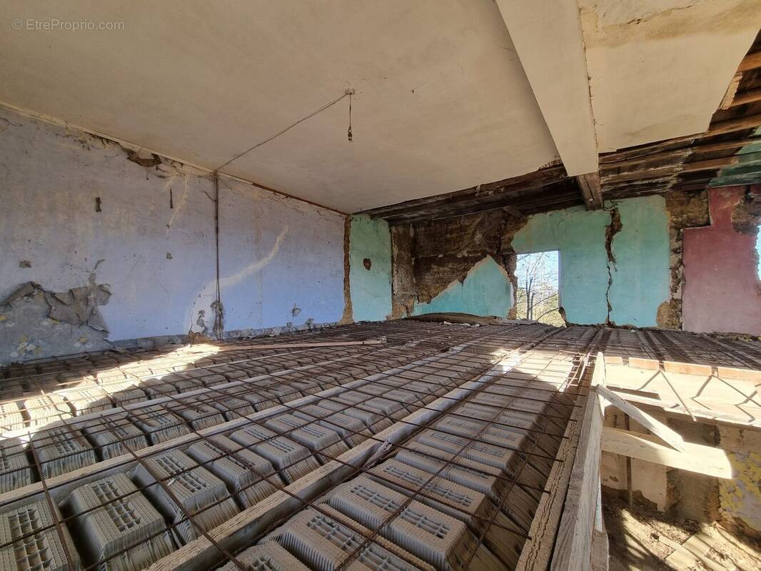 Maison à SAINT-GEOIRS