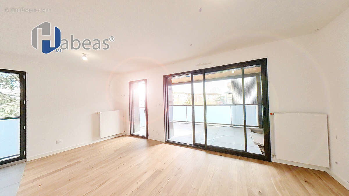 Appartement à VILLEURBANNE