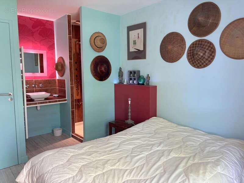 Maison 246 m² - piece de vie spacieuse 70m² - quatre suite parentales - photo 13