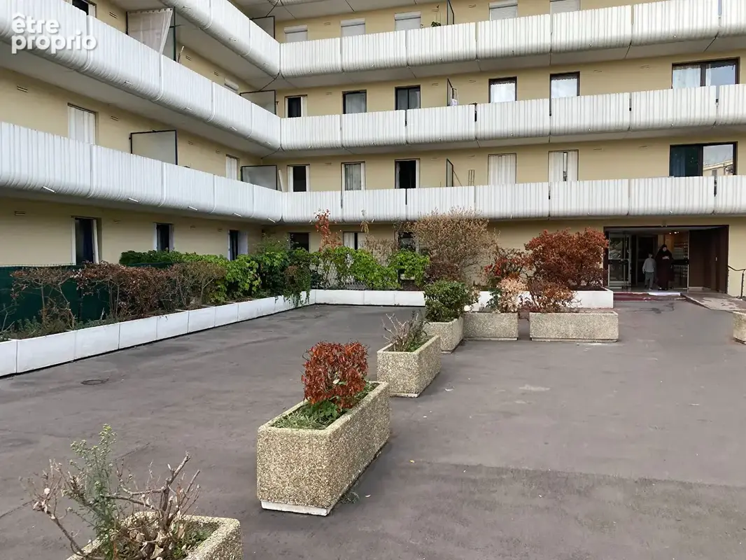 Photo Appartement à La Courneuve au prix de 228 000€