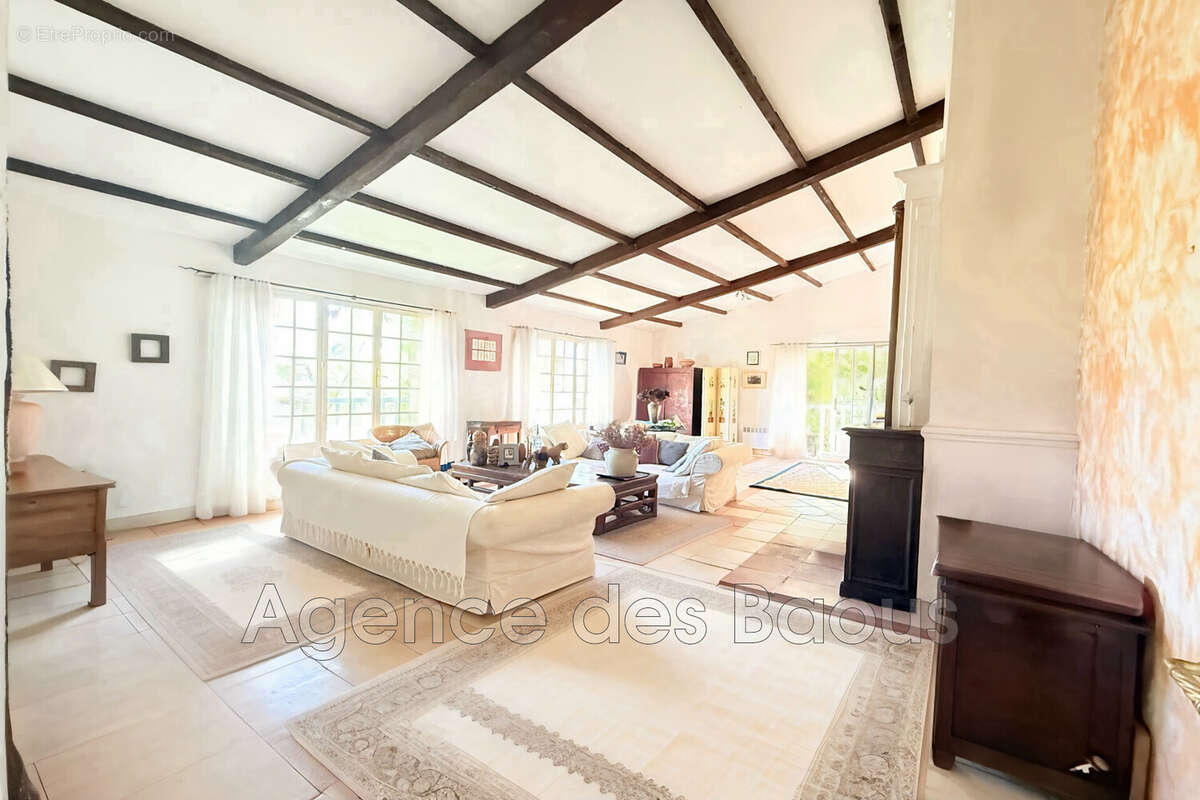 Maison à SAINT-JEANNET