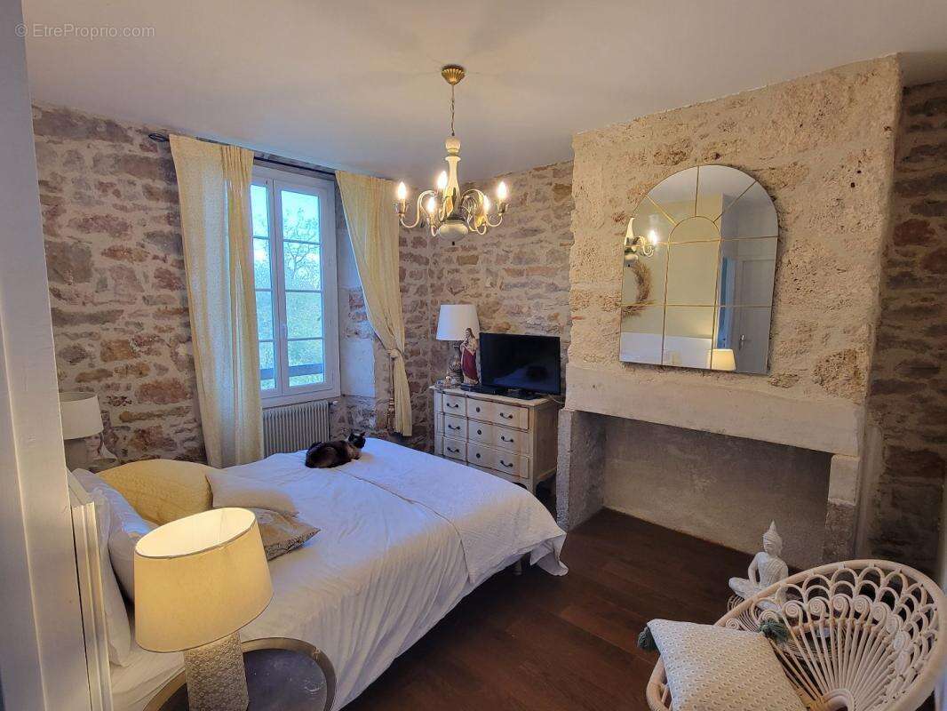 Maison à CAUSSE-ET-DIEGE