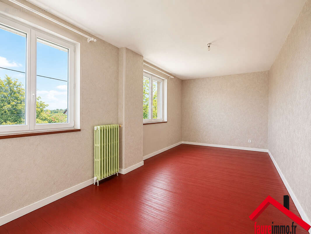 Maison a Brive-La-Gaillarde - photo 2