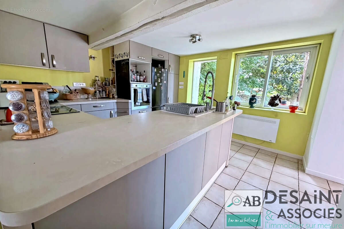 Maison à vendre à 5 min à pieds de la gare de Guerard - photo 3
