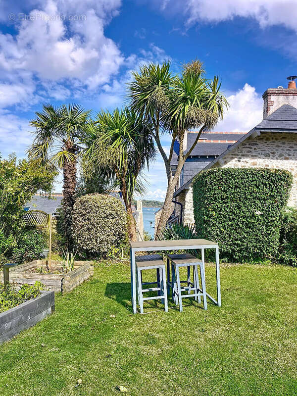 Maison à LA RICHARDAIS