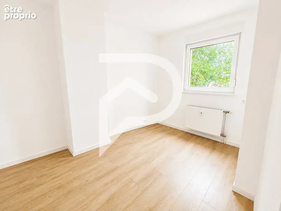 Appartement 4 pièces 84 m² avec terrasse, cave et stationnement - Saverne centre-ville - photo 4