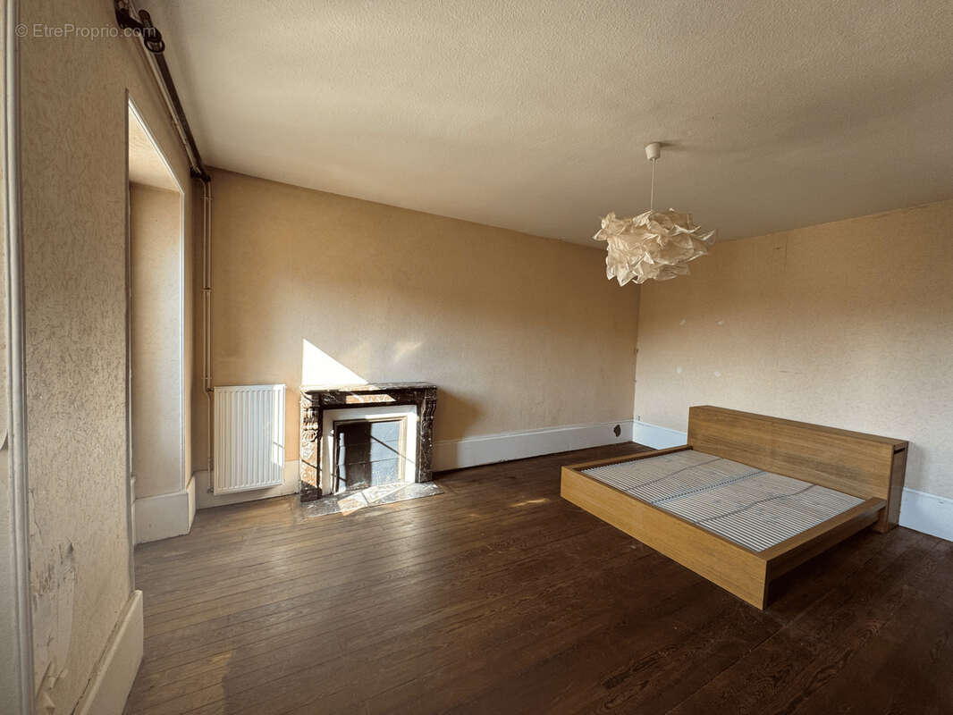 Appartement à AUTUN