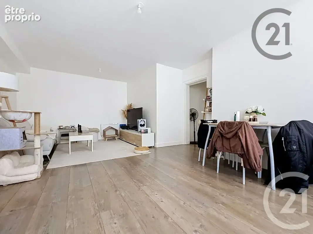 Appartement 84 m² à Montereau-Fault-Yonne  - photo 4