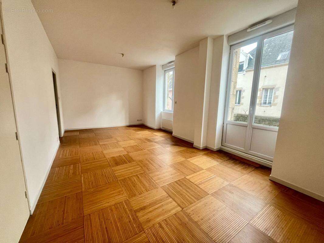 Appartement à LE POULIGUEN