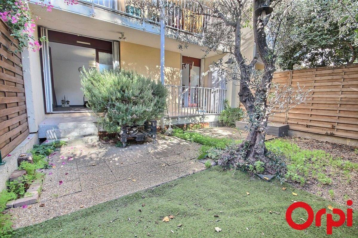 Appartement à MARSEILLE-12E