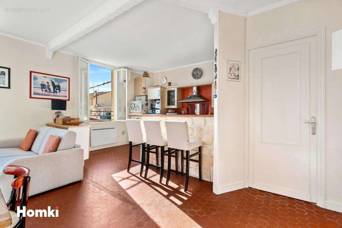 Appartement à LE CANNET