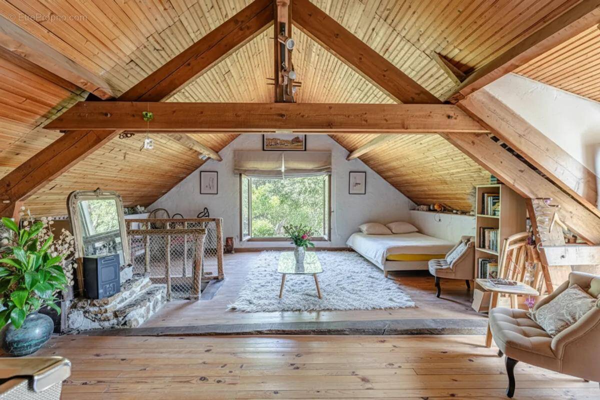 Maison à MONTGE-EN-GOELE