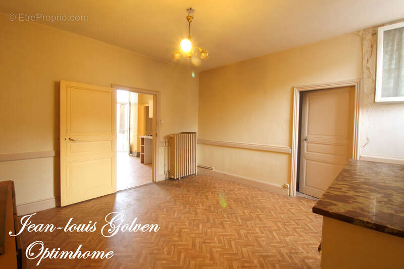 Maison à SAINT-ROME-DE-CERNON