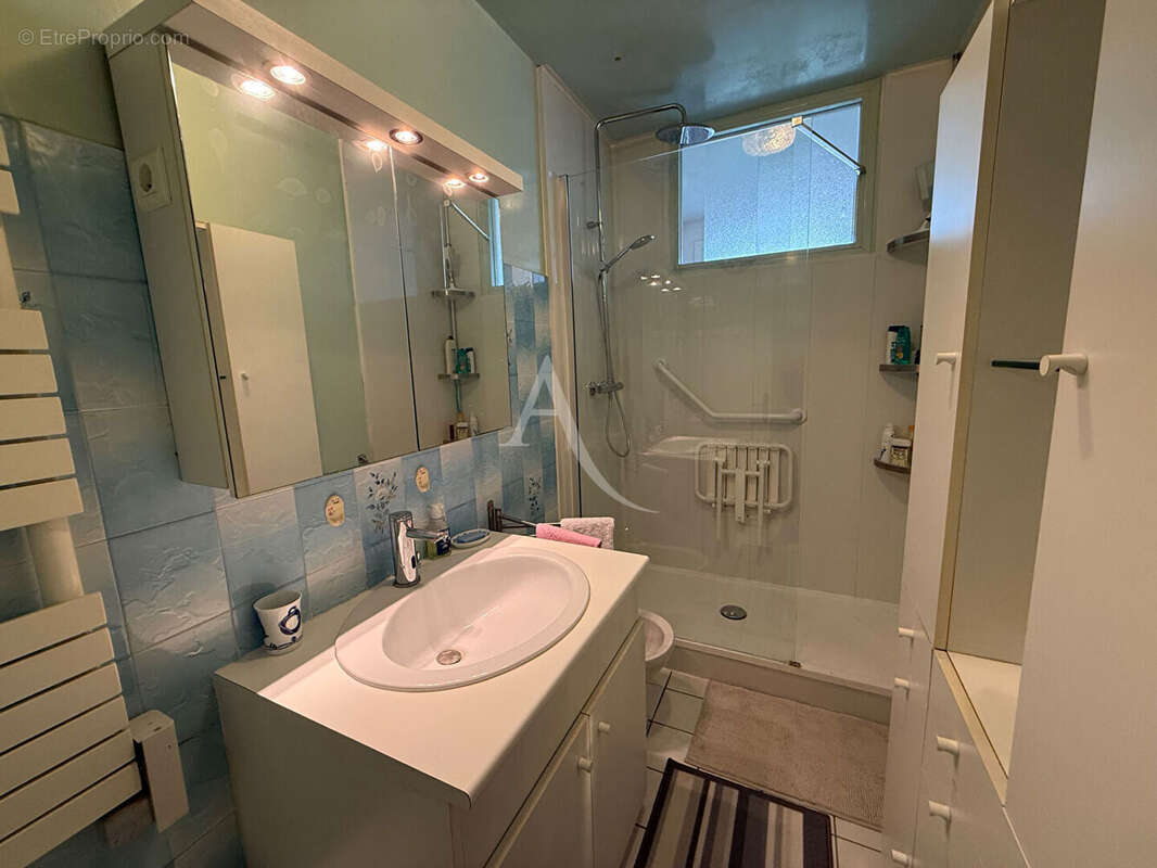 Appartement à NEUILLY-SUR-MARNE