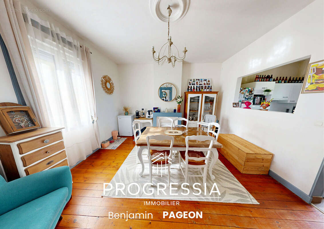 Maison à MONTIVILLIERS