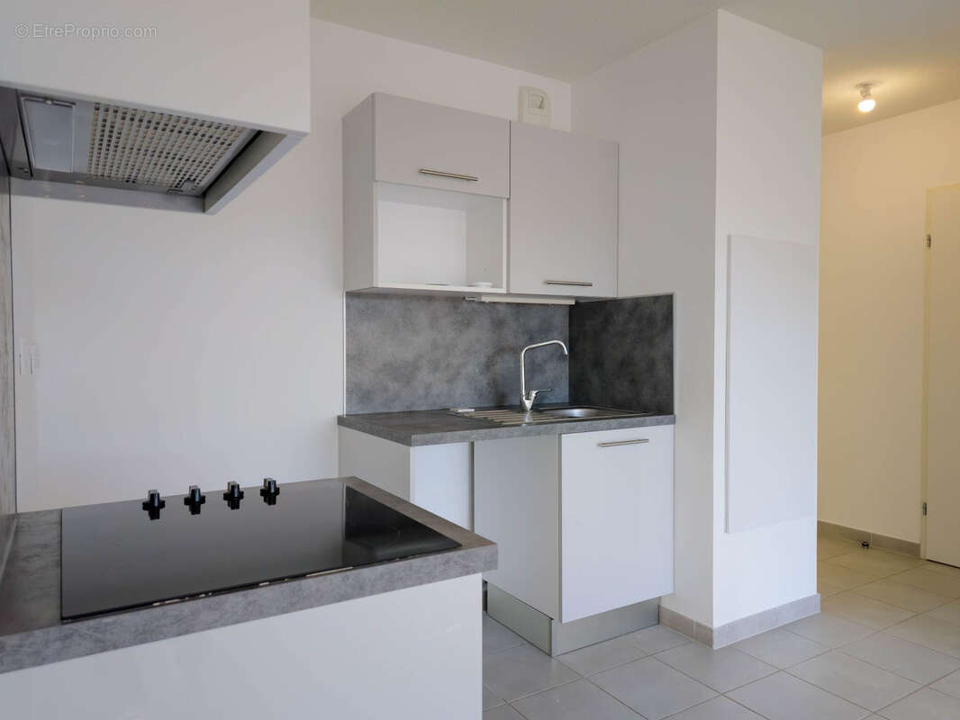 Appartement à LE MUY