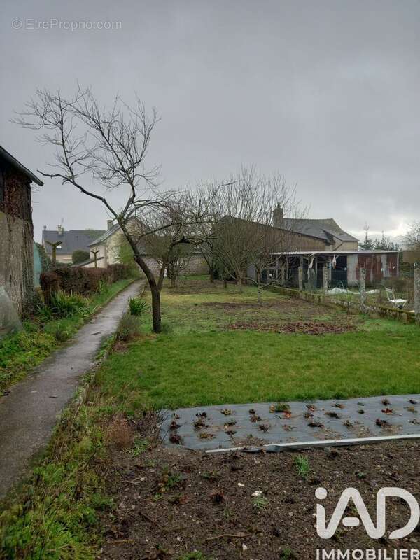 Photo 3 - Maison à VILLAINES-LA-JUHEL