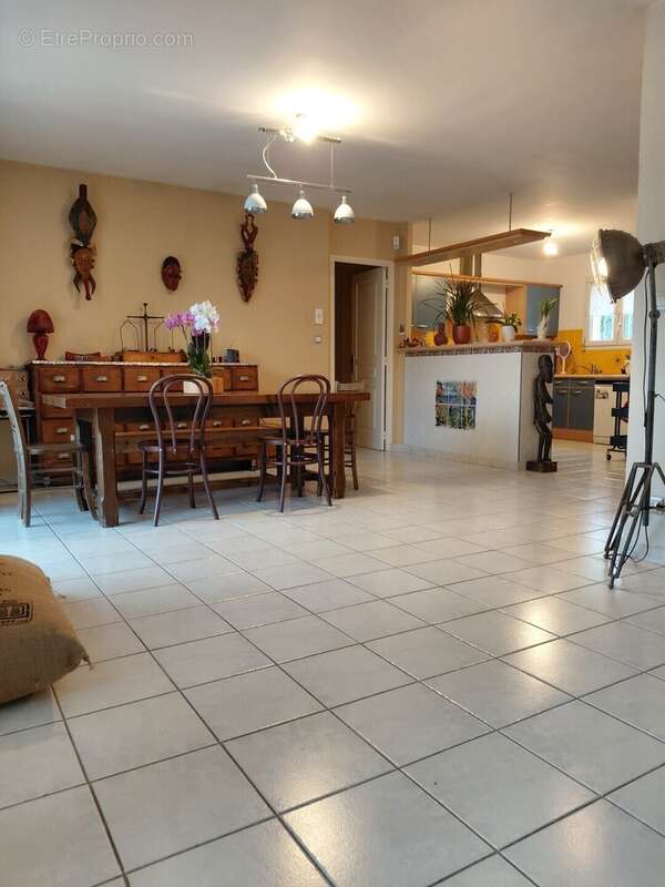 Maison à SAINT-JUST