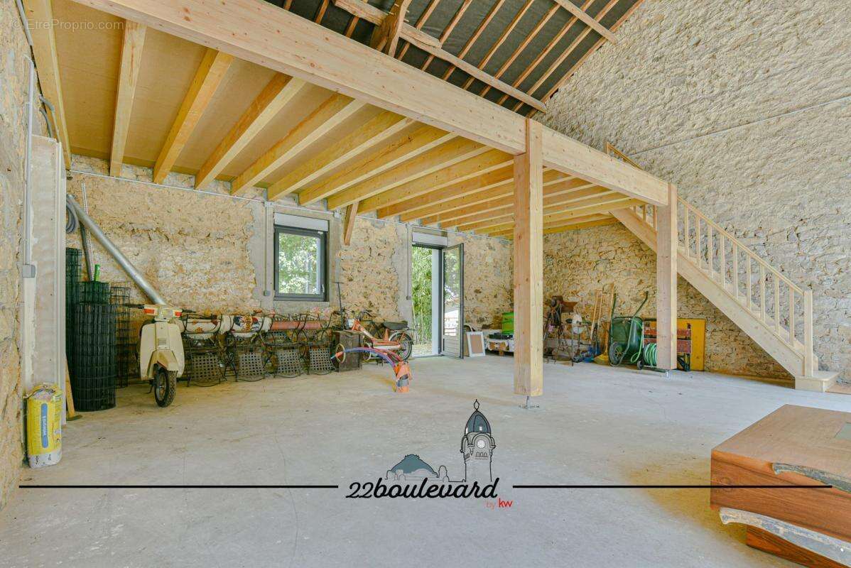 Maison à RILHAC-RANCON