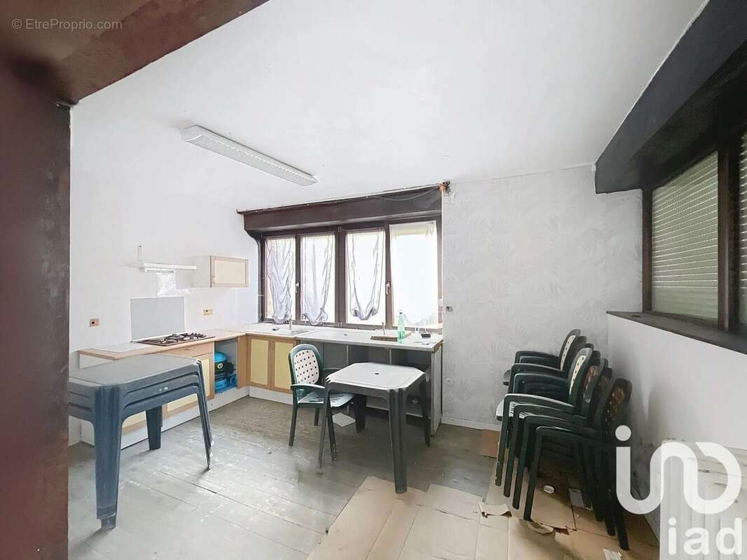 Photo 3 - Maison à SAINT-GEORGES-DE-REINTEMBAULT