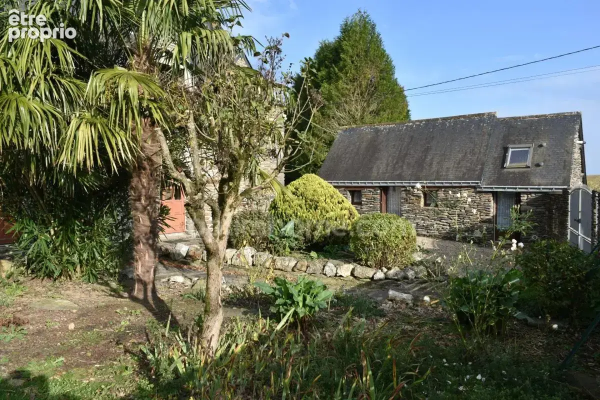Ensemble immobilier en pierres sur vaste terrain paysagé - photo 15