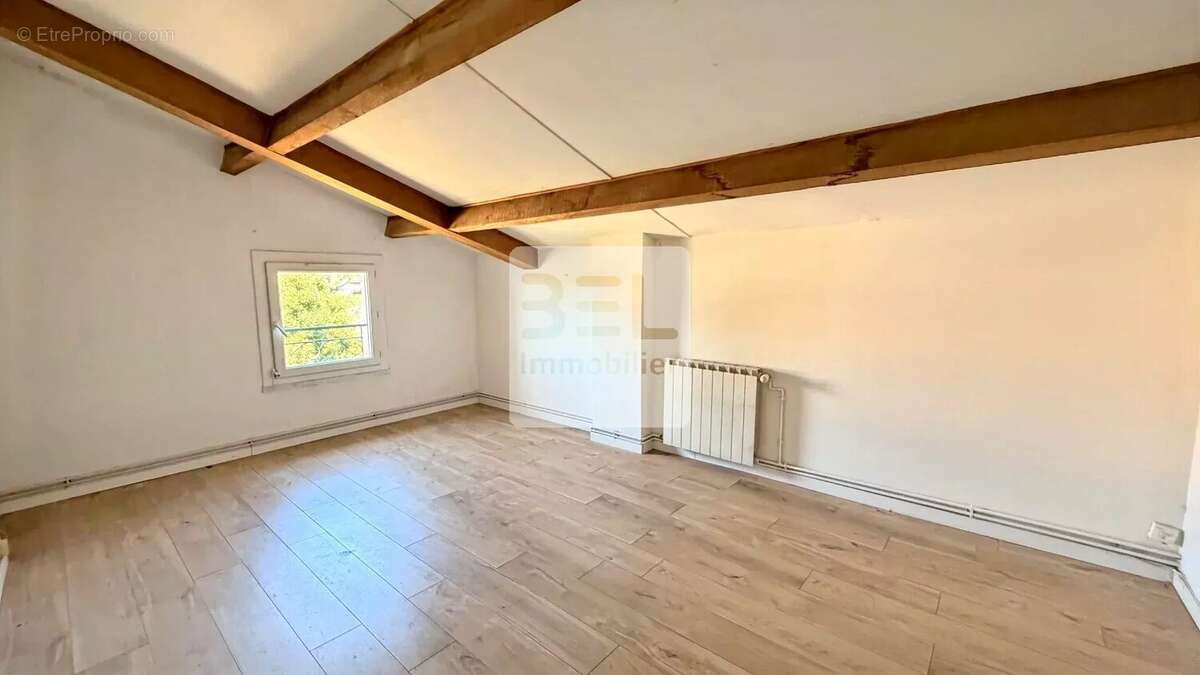 Maison à MORIERES-LES-AVIGNON