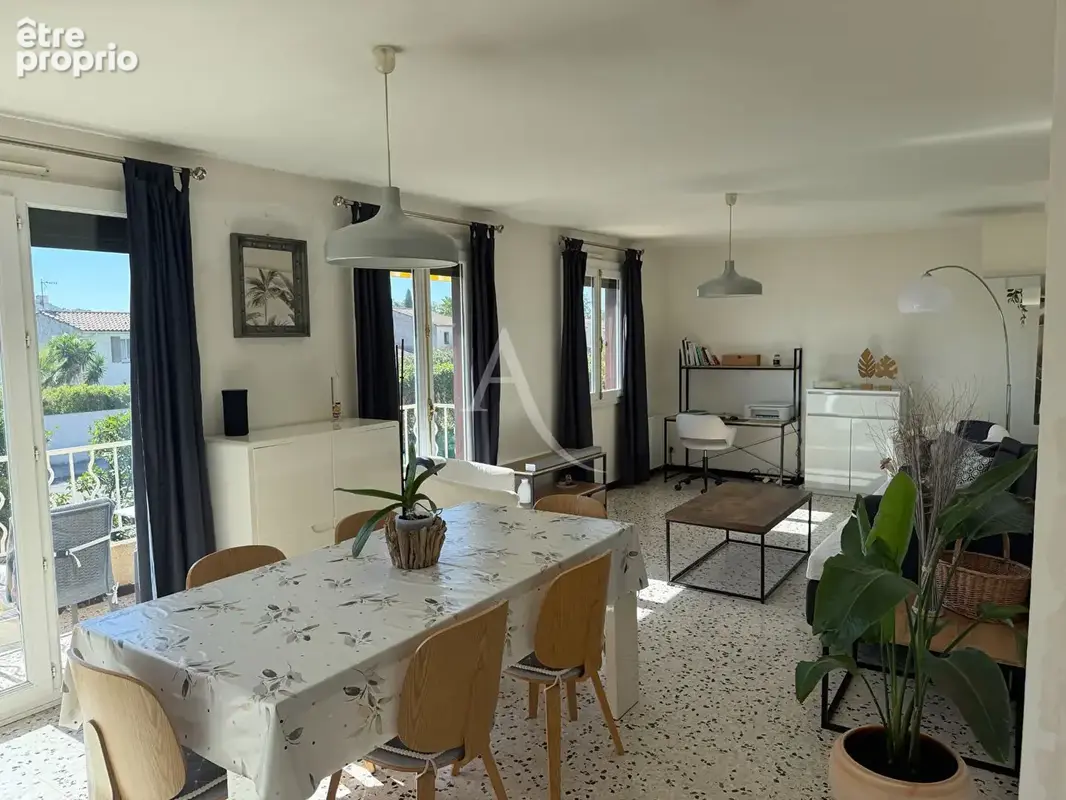 Maison de 144 m2 sur 610 m2 avec deux appartements - photo 2