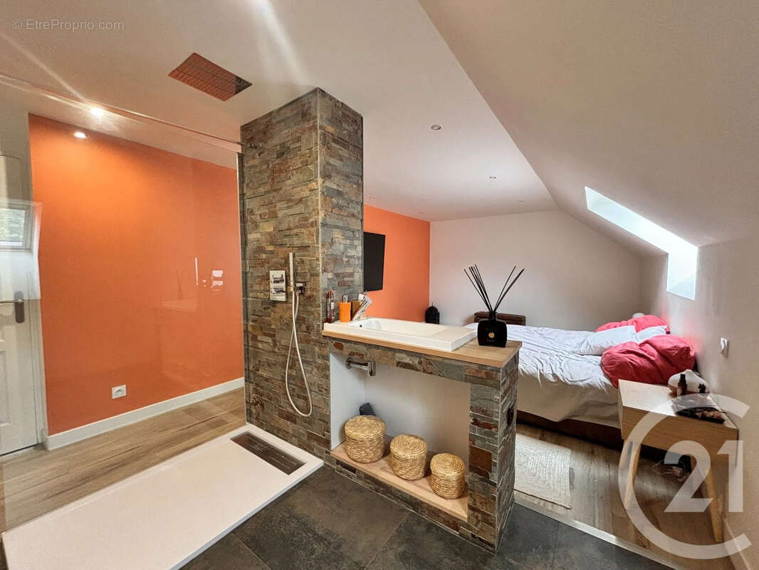 Maison à HERICY