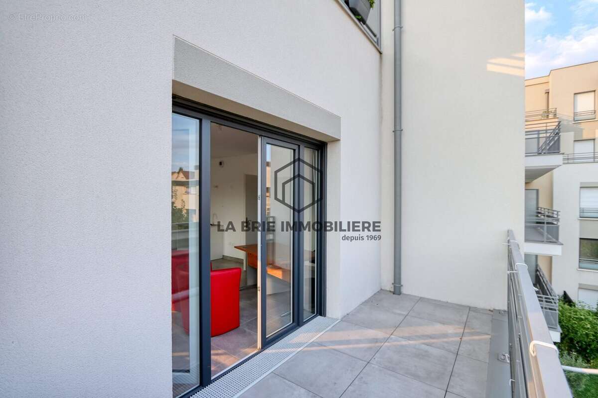 Appartement 65 m² à Mennecy  - photo 9